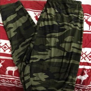 LuLaRoe TC Leggings Camo